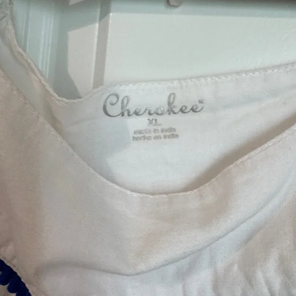 Cherokee 100% Cotton White Dress with Blue Floral Embroidery Girls XL (14/16) - Picture 3 of 5